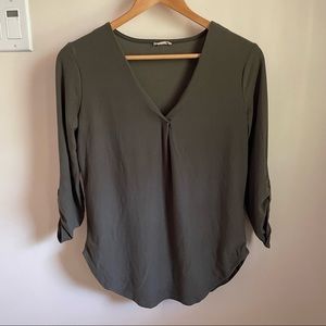 3/4 long sleeve top